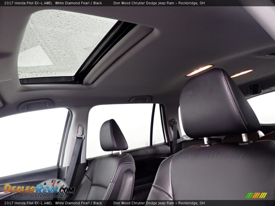 2017 Honda Pilot EX-L AWD White Diamond Pearl / Black Photo #2