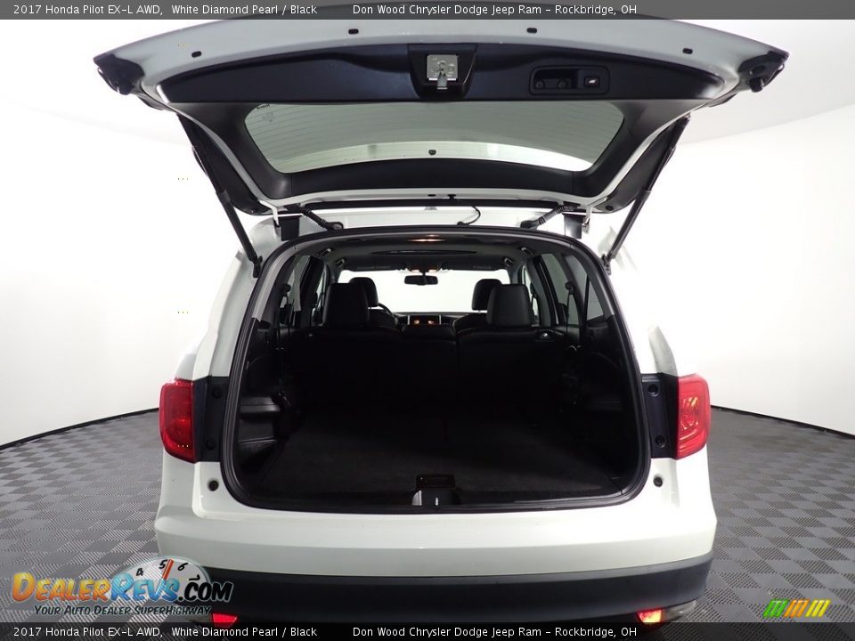 2017 Honda Pilot EX-L AWD White Diamond Pearl / Black Photo #14