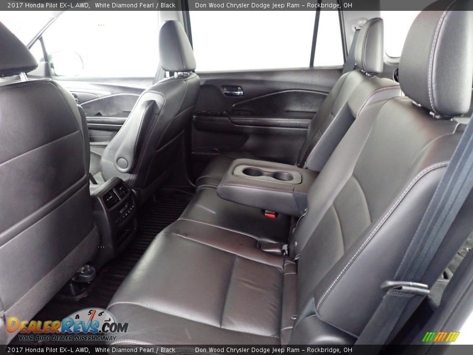 2017 Honda Pilot EX-L AWD White Diamond Pearl / Black Photo #29