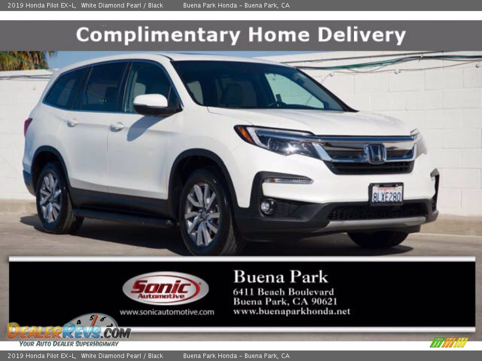 2019 Honda Pilot EX-L White Diamond Pearl / Black Photo #1