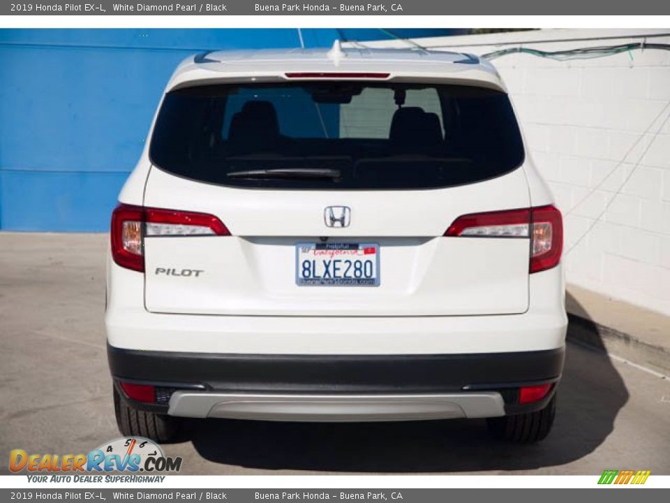 2019 Honda Pilot EX-L White Diamond Pearl / Black Photo #9