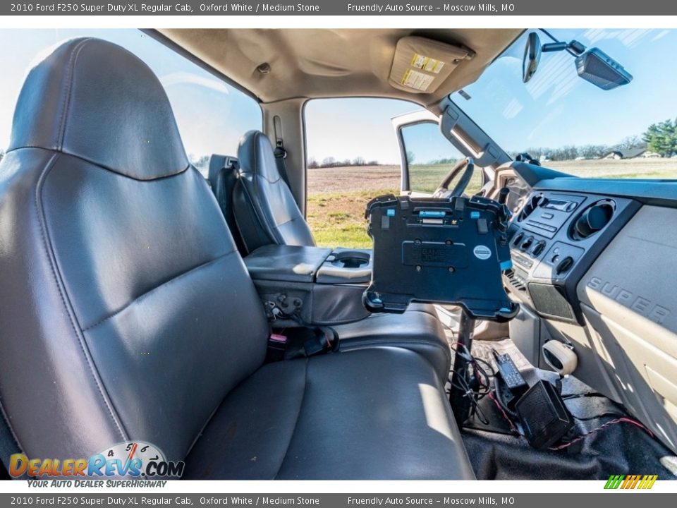 Front Seat of 2010 Ford F250 Super Duty XL Regular Cab Photo #27