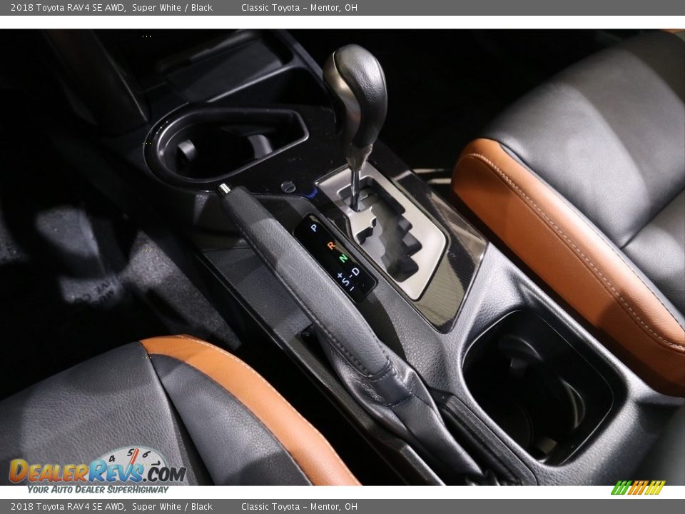 2018 Toyota RAV4 SE AWD Super White / Black Photo #14