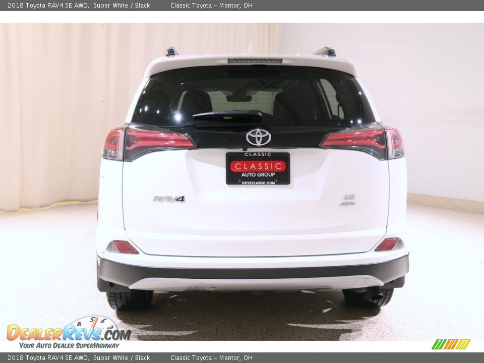 2018 Toyota RAV4 SE AWD Super White / Black Photo #18