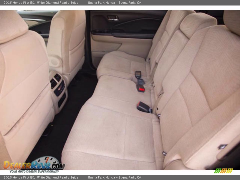 2016 Honda Pilot EX White Diamond Pearl / Beige Photo #4