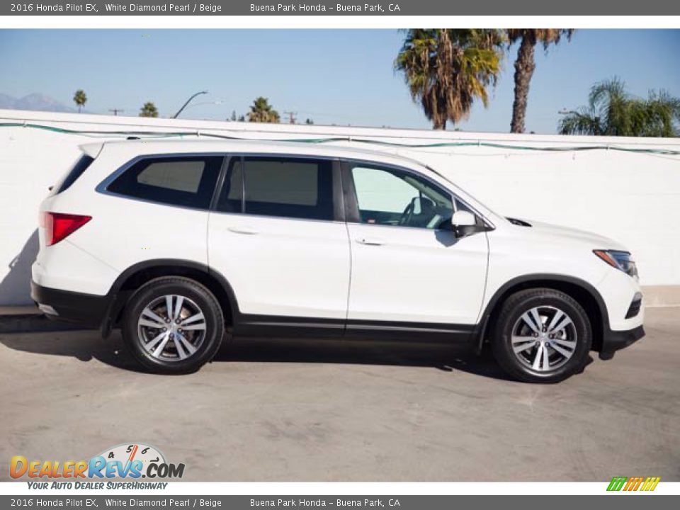 2016 Honda Pilot EX White Diamond Pearl / Beige Photo #12