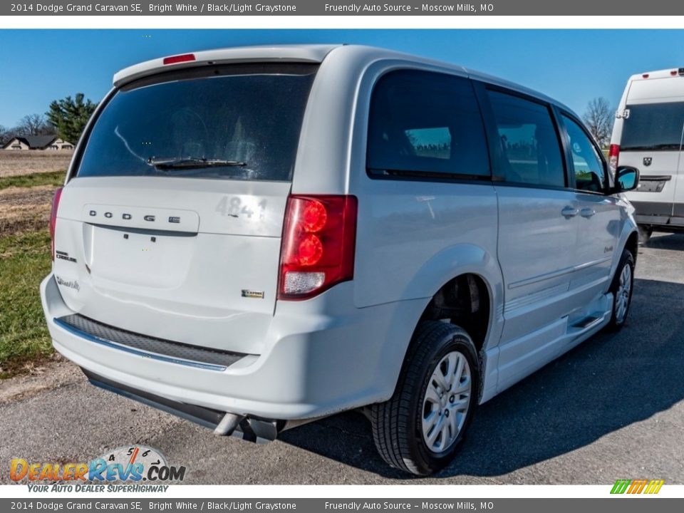 2014 Dodge Grand Caravan SE Bright White / Black/Light Graystone Photo #4