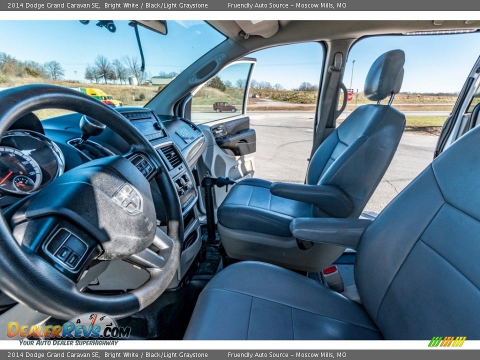 2014 Dodge Grand Caravan SE Bright White / Black/Light Graystone Photo #19