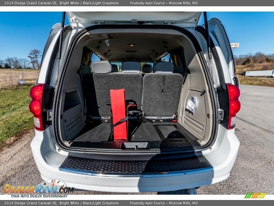 2014 Dodge Grand Caravan SE Bright White / Black/Light Graystone Photo #23