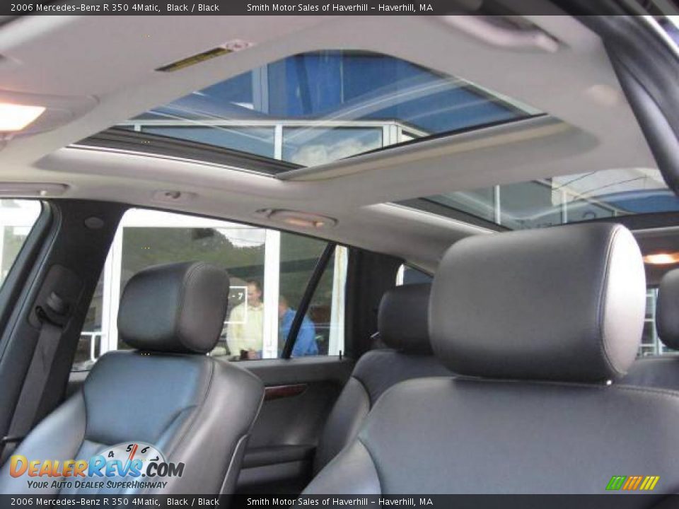 2006 Mercedes-Benz R 350 4Matic Black / Black Photo #6