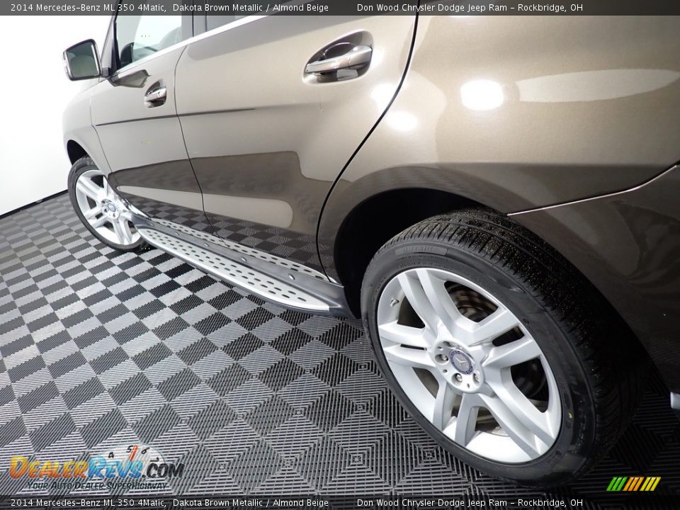 2014 Mercedes-Benz ML 350 4Matic Dakota Brown Metallic / Almond Beige Photo #14