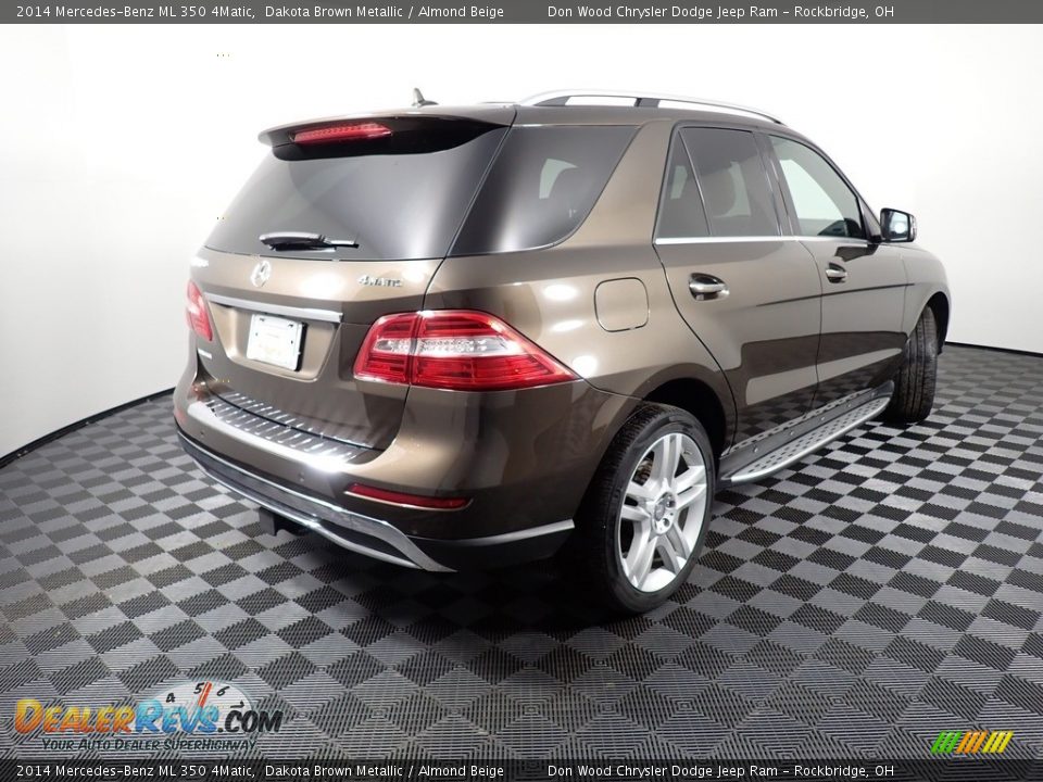 2014 Mercedes-Benz ML 350 4Matic Dakota Brown Metallic / Almond Beige Photo #22