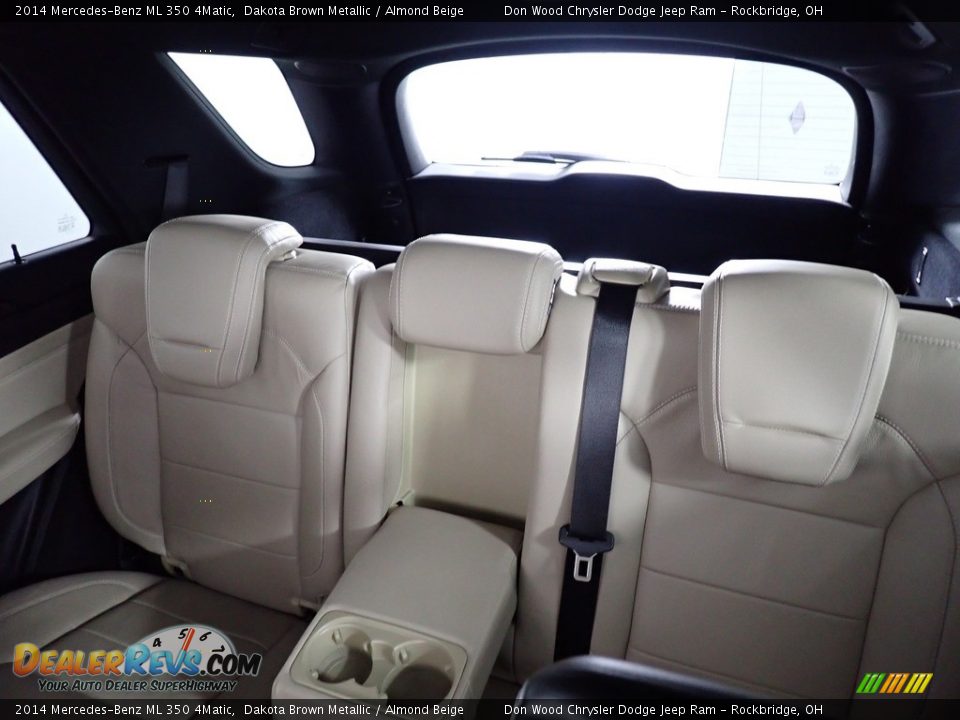 2014 Mercedes-Benz ML 350 4Matic Dakota Brown Metallic / Almond Beige Photo #30