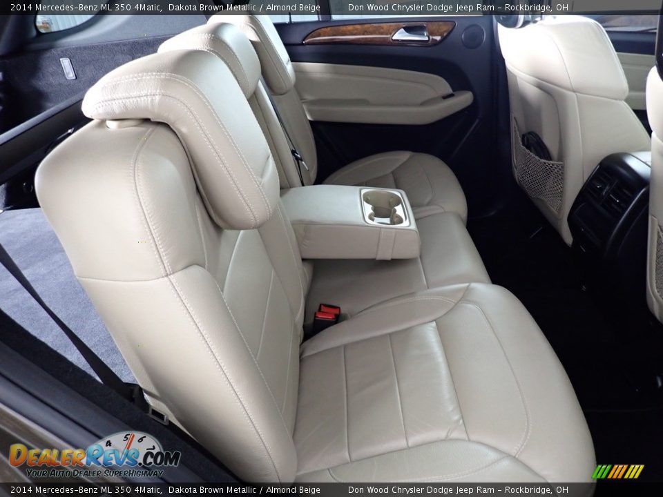2014 Mercedes-Benz ML 350 4Matic Dakota Brown Metallic / Almond Beige Photo #35