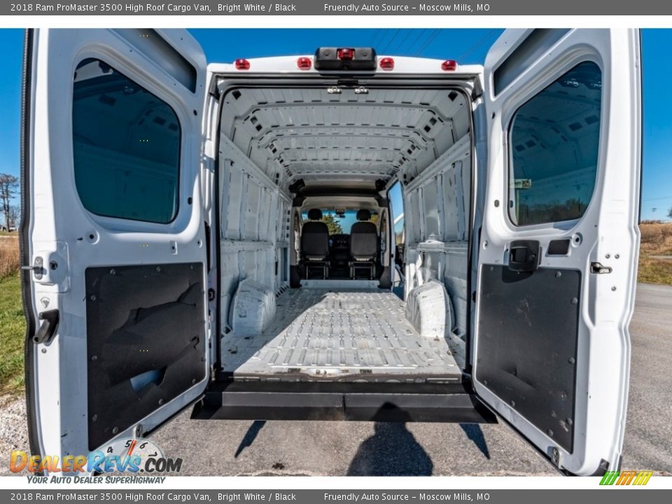 2018 Ram ProMaster 3500 High Roof Cargo Van Bright White / Black Photo #21