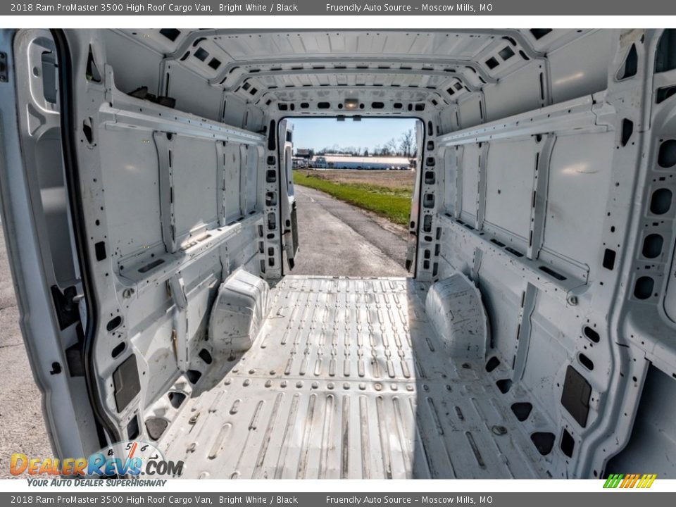 2018 Ram ProMaster 3500 High Roof Cargo Van Bright White / Black Photo #26