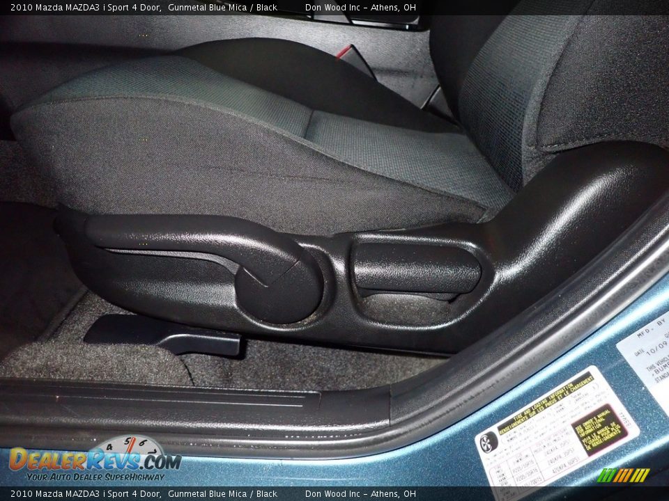 2010 Mazda MAZDA3 i Sport 4 Door Gunmetal Blue Mica / Black Photo #22