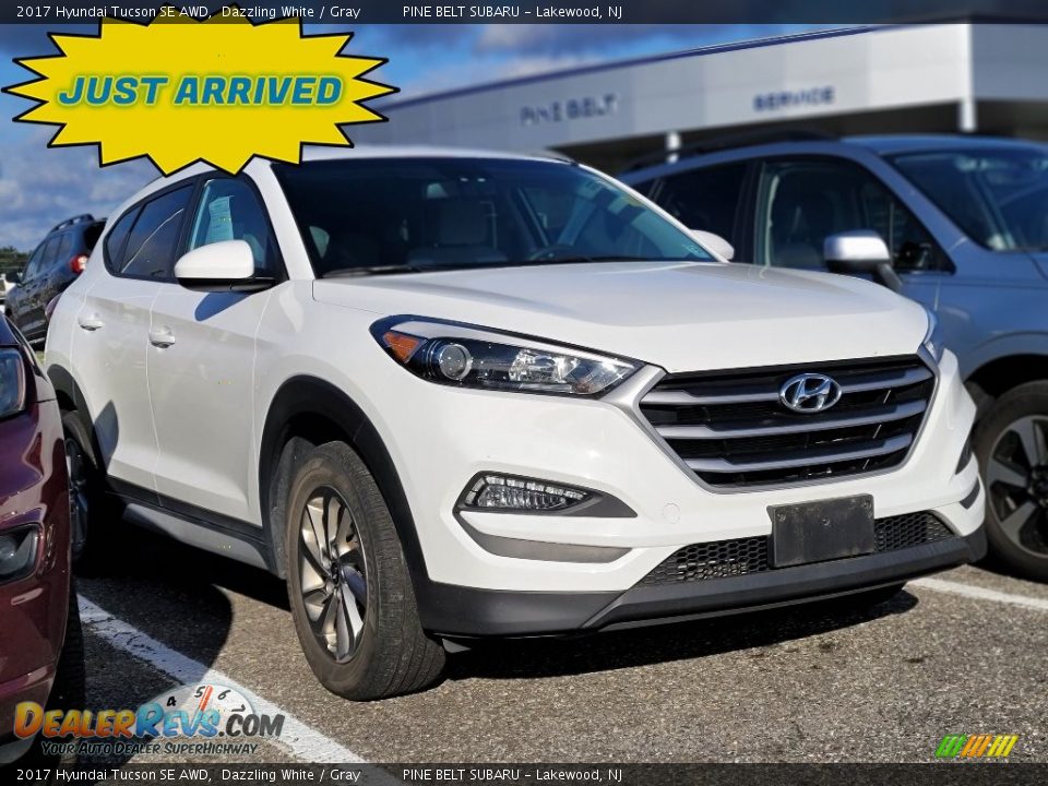 2017 Hyundai Tucson SE AWD Dazzling White / Gray Photo #1