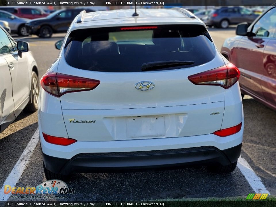 2017 Hyundai Tucson SE AWD Dazzling White / Gray Photo #3