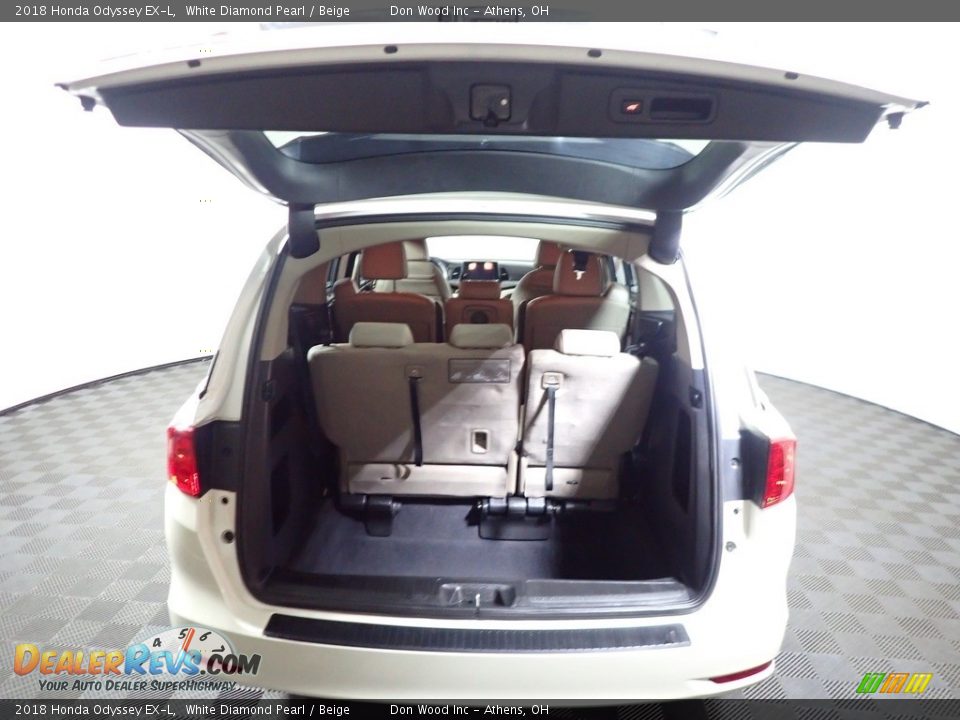 2018 Honda Odyssey EX-L White Diamond Pearl / Beige Photo #12