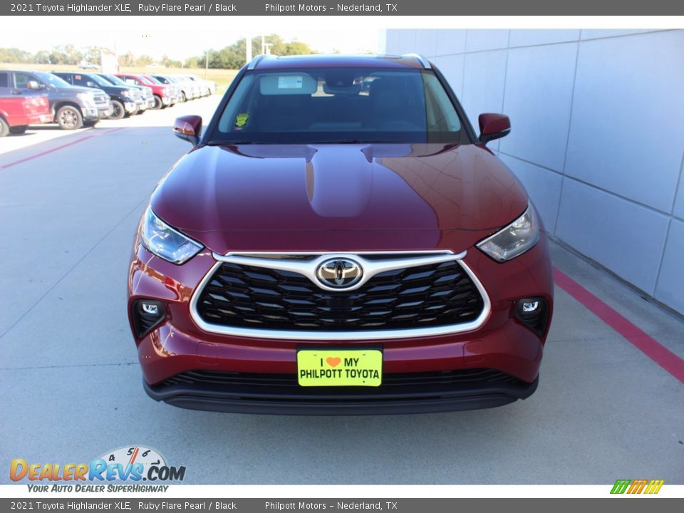 2021 Toyota Highlander XLE Ruby Flare Pearl / Black Photo #3