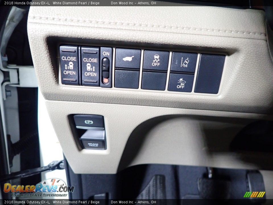 2018 Honda Odyssey EX-L White Diamond Pearl / Beige Photo #24