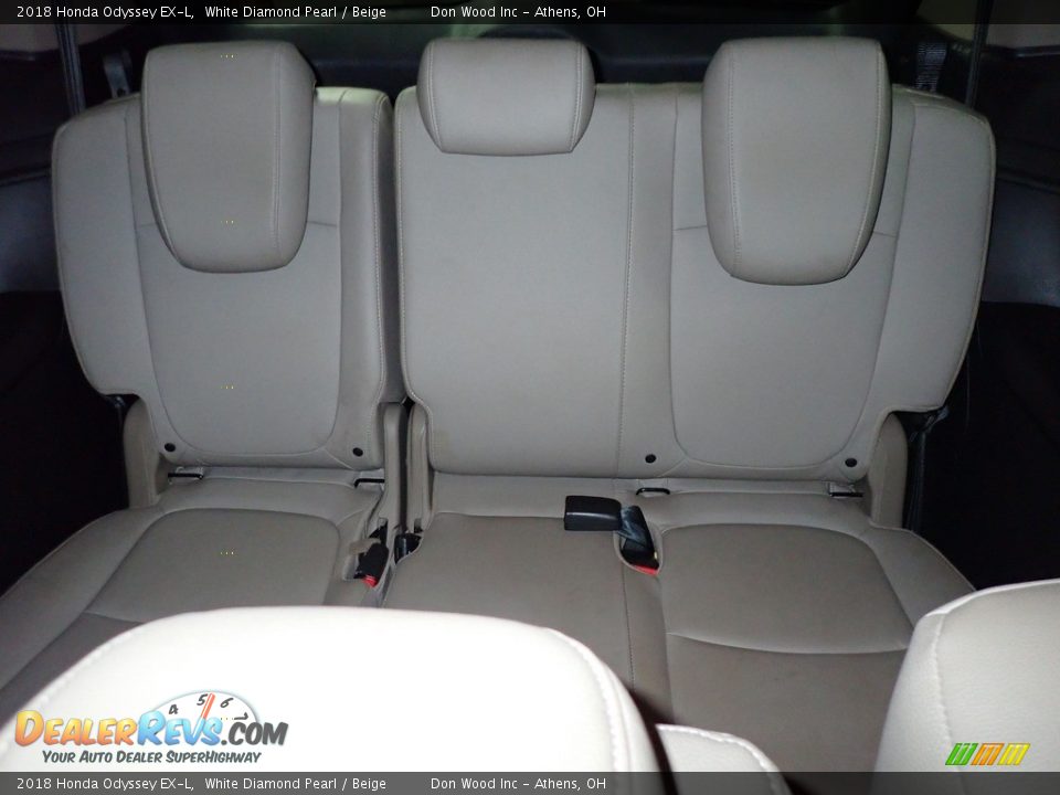2018 Honda Odyssey EX-L White Diamond Pearl / Beige Photo #32