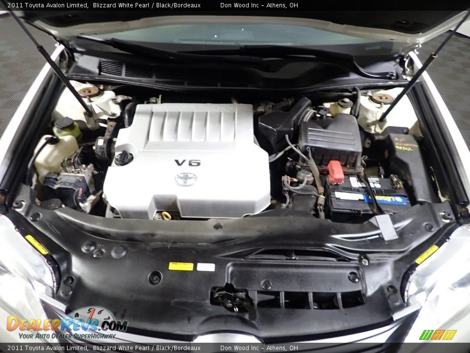 2011 Toyota Avalon Limited Blizzard White Pearl / Black/Bordeaux Photo #6