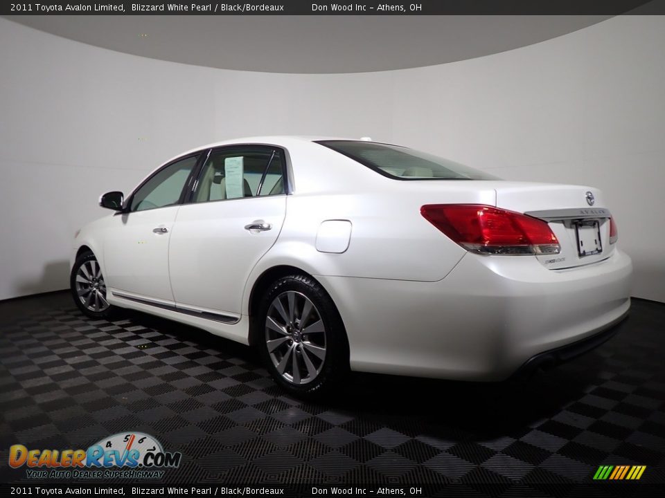 2011 Toyota Avalon Limited Blizzard White Pearl / Black/Bordeaux Photo #11