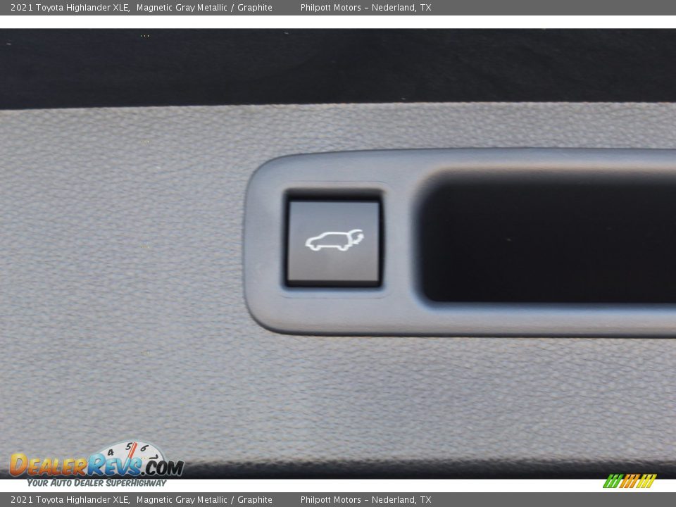2021 Toyota Highlander XLE Magnetic Gray Metallic / Graphite Photo #20