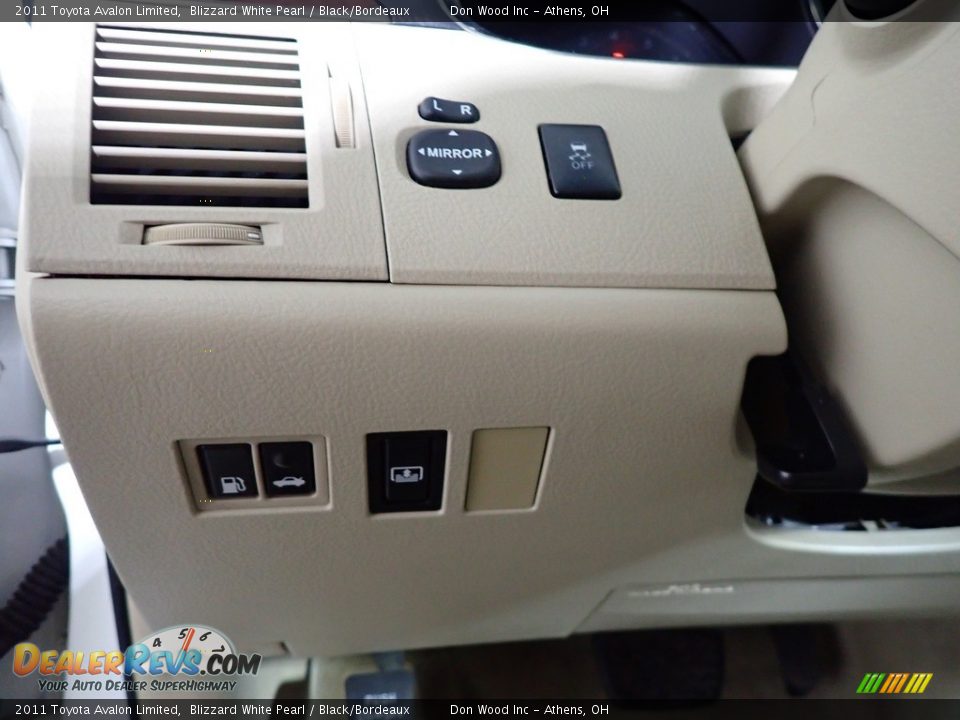 2011 Toyota Avalon Limited Blizzard White Pearl / Black/Bordeaux Photo #24