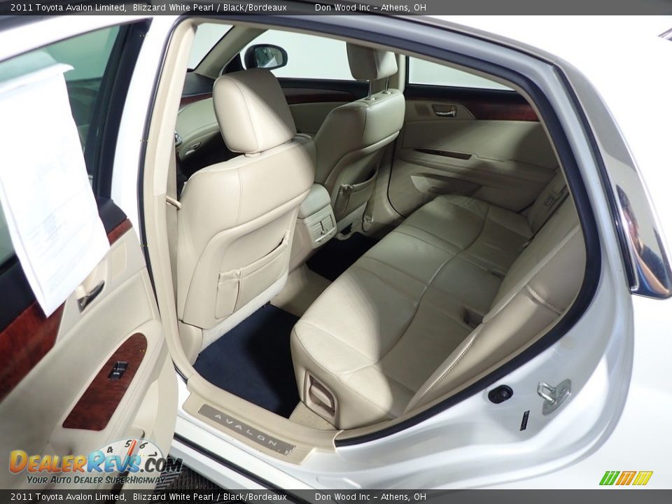 2011 Toyota Avalon Limited Blizzard White Pearl / Black/Bordeaux Photo #33