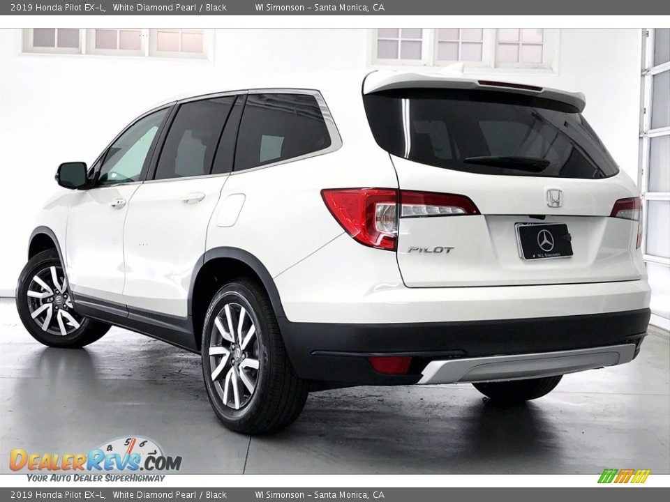 2019 Honda Pilot EX-L White Diamond Pearl / Black Photo #10