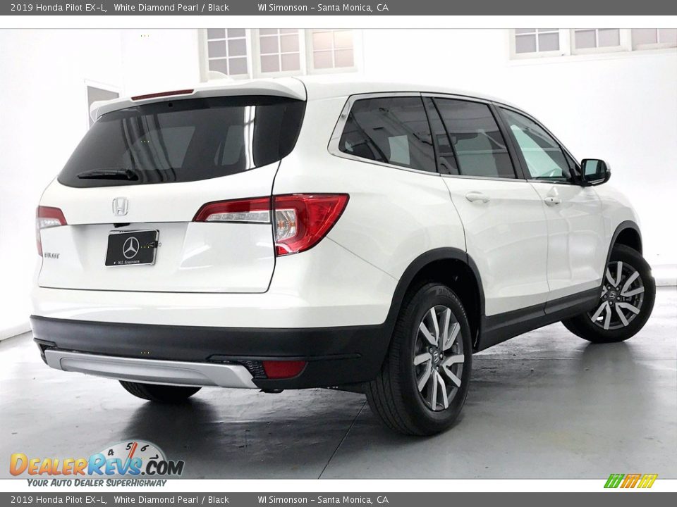 2019 Honda Pilot EX-L White Diamond Pearl / Black Photo #13