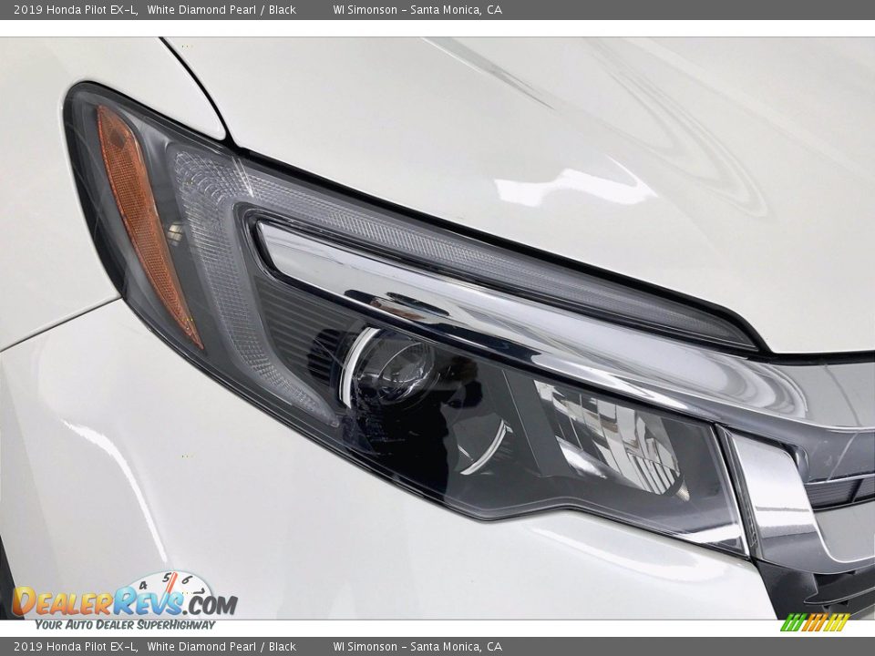 2019 Honda Pilot EX-L White Diamond Pearl / Black Photo #28