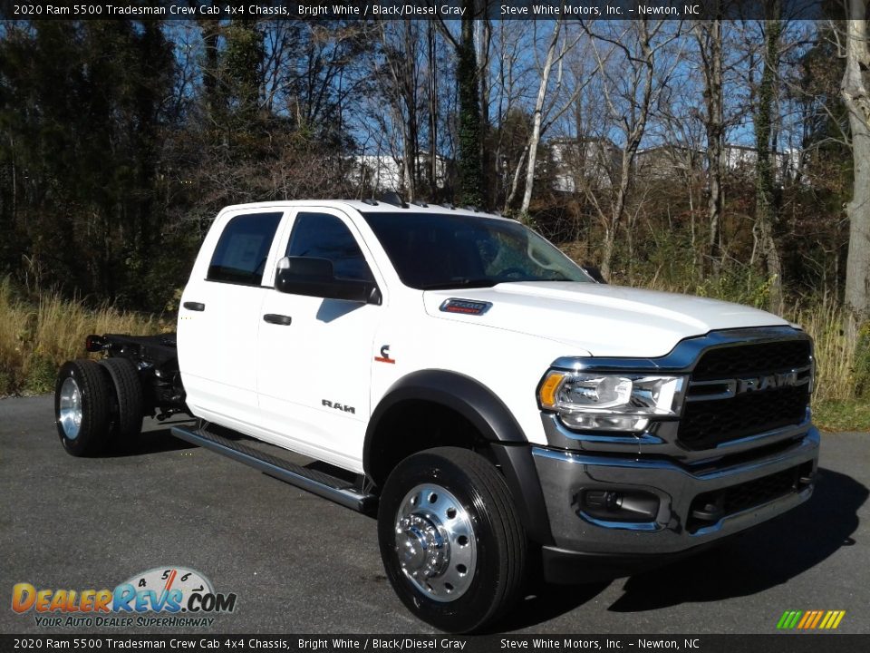 2020 Ram 5500 Tradesman Crew Cab 4x4 Chassis Bright White / Black/Diesel Gray Photo #4