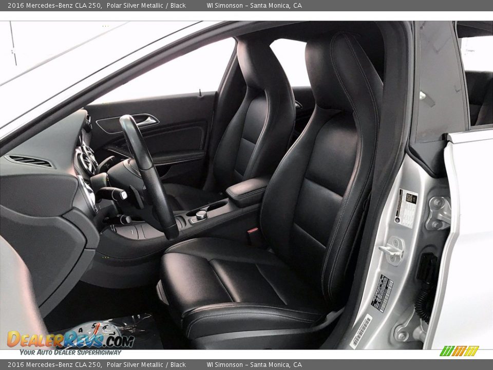 Front Seat of 2016 Mercedes-Benz CLA 250 Photo #18