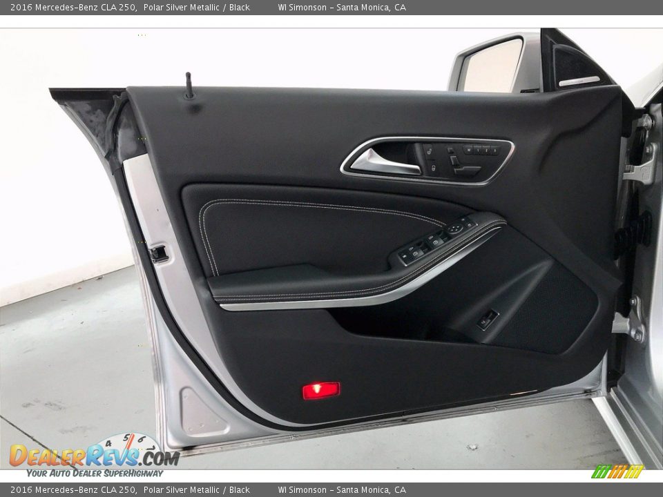 Door Panel of 2016 Mercedes-Benz CLA 250 Photo #26