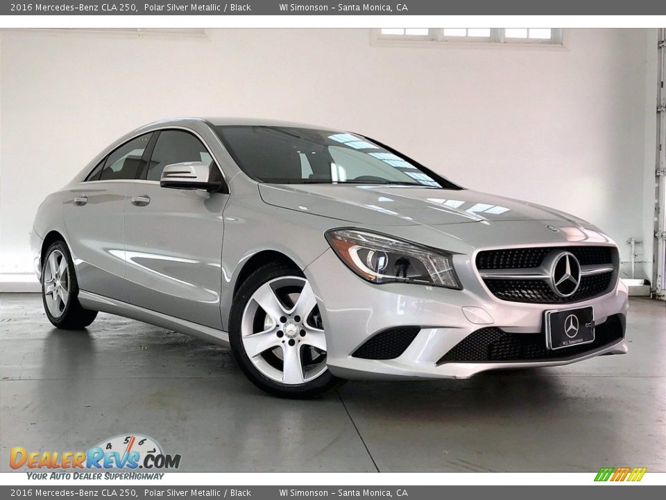 Front 3/4 View of 2016 Mercedes-Benz CLA 250 Photo #34