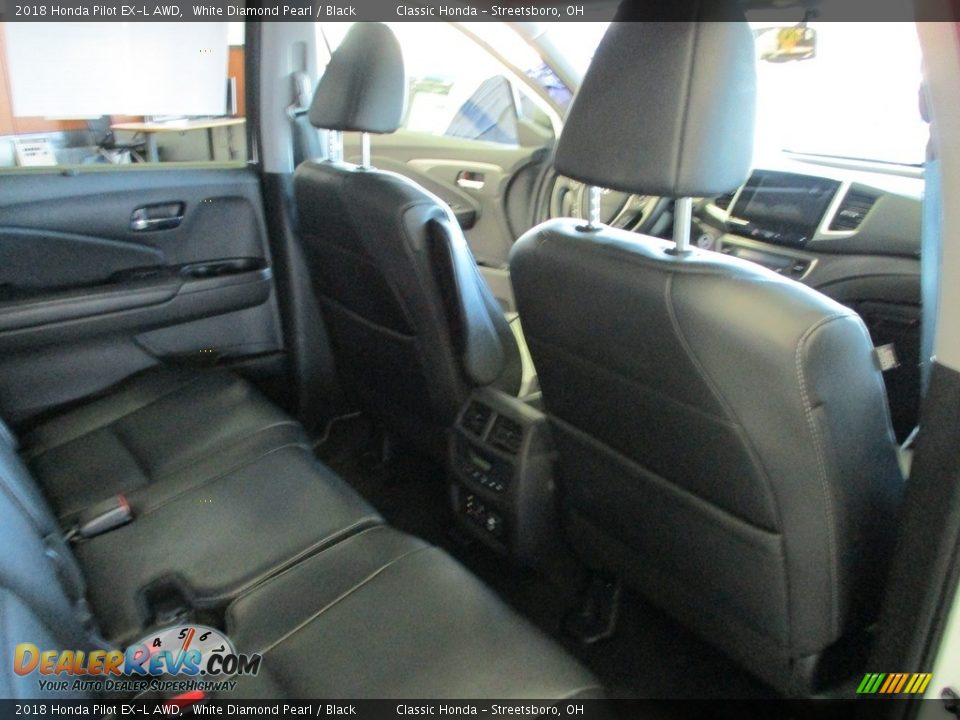 2018 Honda Pilot EX-L AWD White Diamond Pearl / Black Photo #19