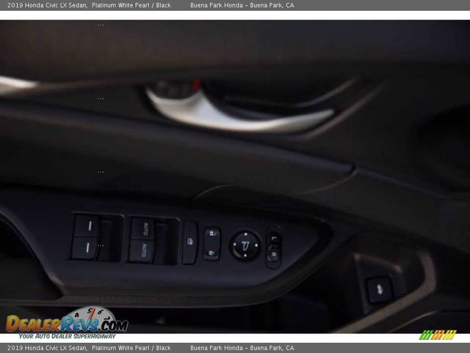 2019 Honda Civic LX Sedan Platinum White Pearl / Black Photo #30