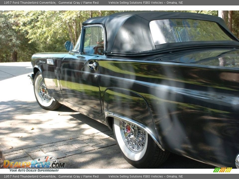 1957 Ford Thunderbird Convertible Gunmetal Gray / Flame Red Photo #16