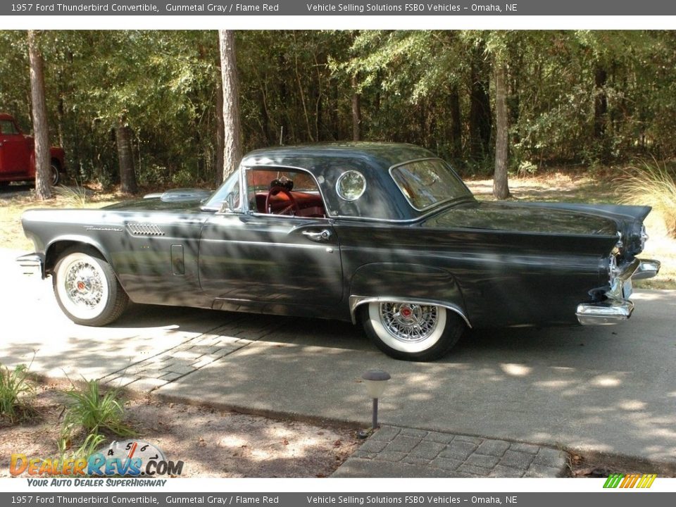 1957 Ford Thunderbird Convertible Gunmetal Gray / Flame Red Photo #18