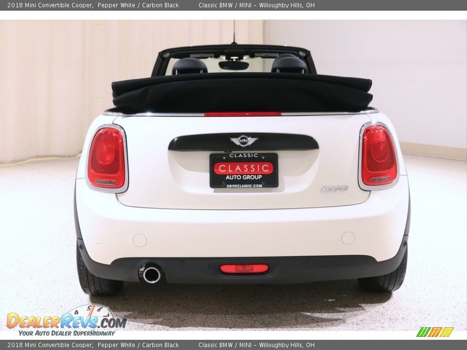 2018 Mini Convertible Cooper Pepper White / Carbon Black Photo #18