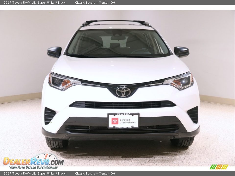 2017 Toyota RAV4 LE Super White / Black Photo #2