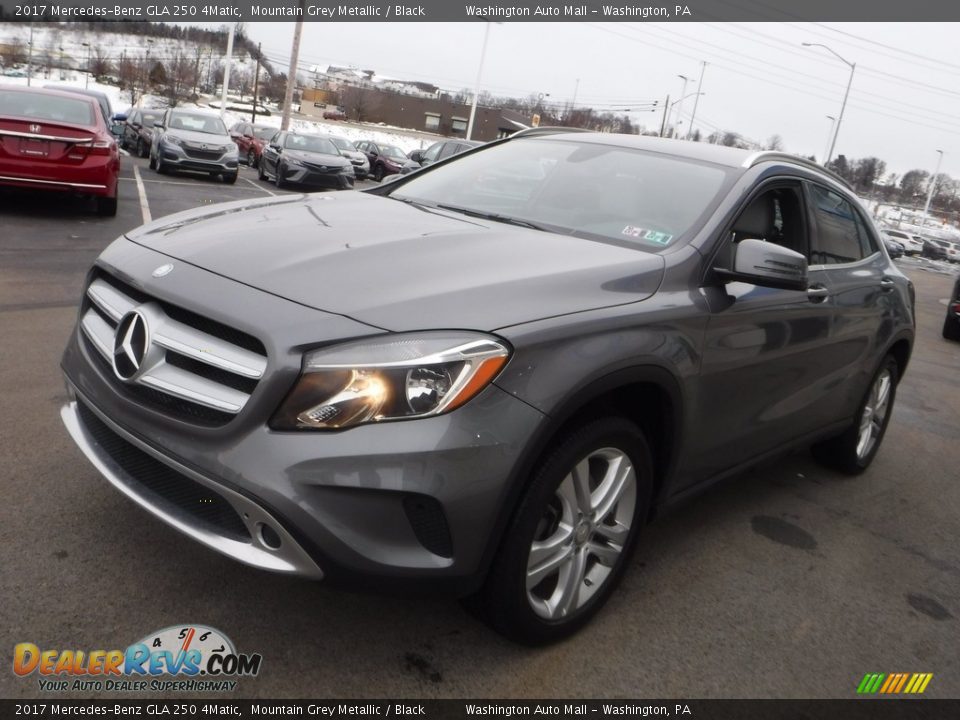 2017 Mercedes-Benz GLA 250 4Matic Mountain Grey Metallic / Black Photo #5