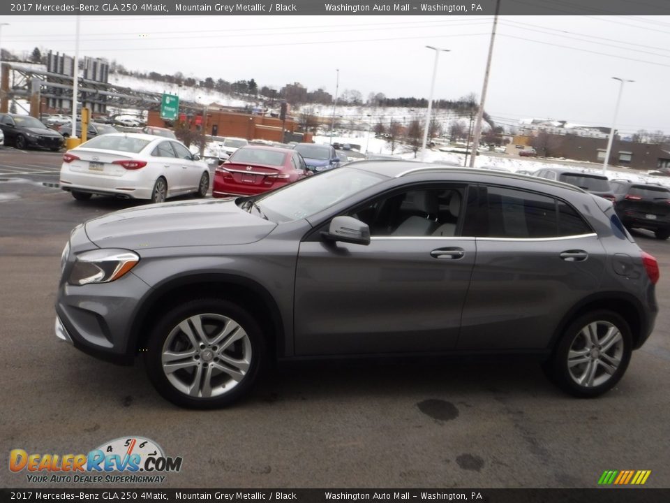 2017 Mercedes-Benz GLA 250 4Matic Mountain Grey Metallic / Black Photo #6