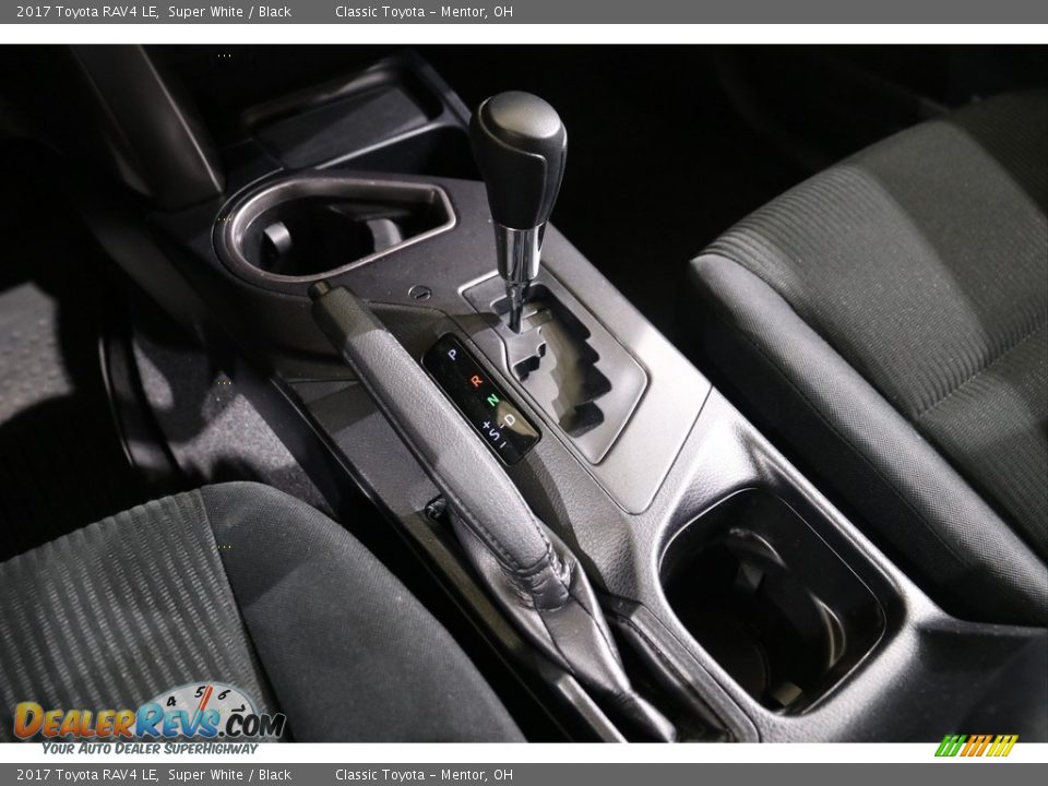 2017 Toyota RAV4 LE Super White / Black Photo #13