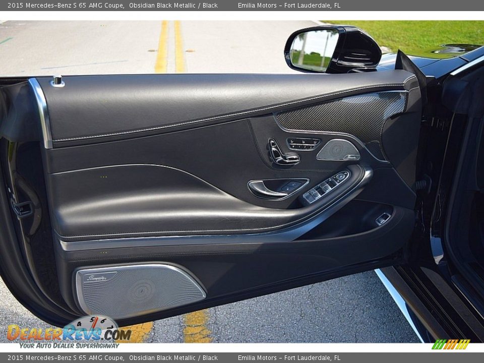 Door Panel of 2015 Mercedes-Benz S 65 AMG Coupe Photo #31
