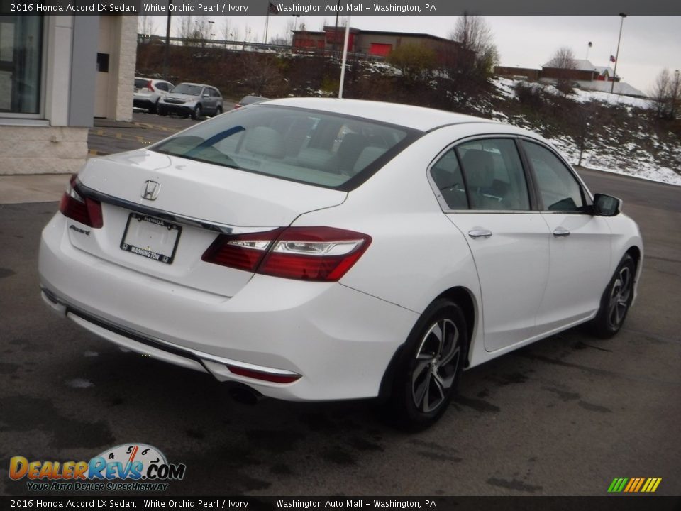 2016 Honda Accord LX Sedan White Orchid Pearl / Ivory Photo #8